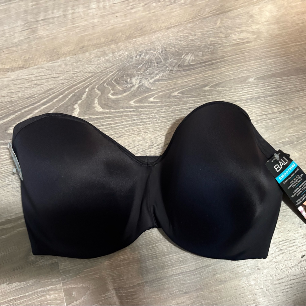 Bali Smoothing Black Multiway Bra new with tag see pic for details